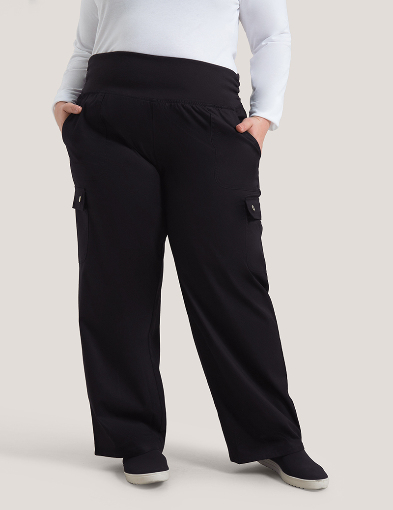 Wide Leg Pant In Black - Medical Scrubs By Jaanuu