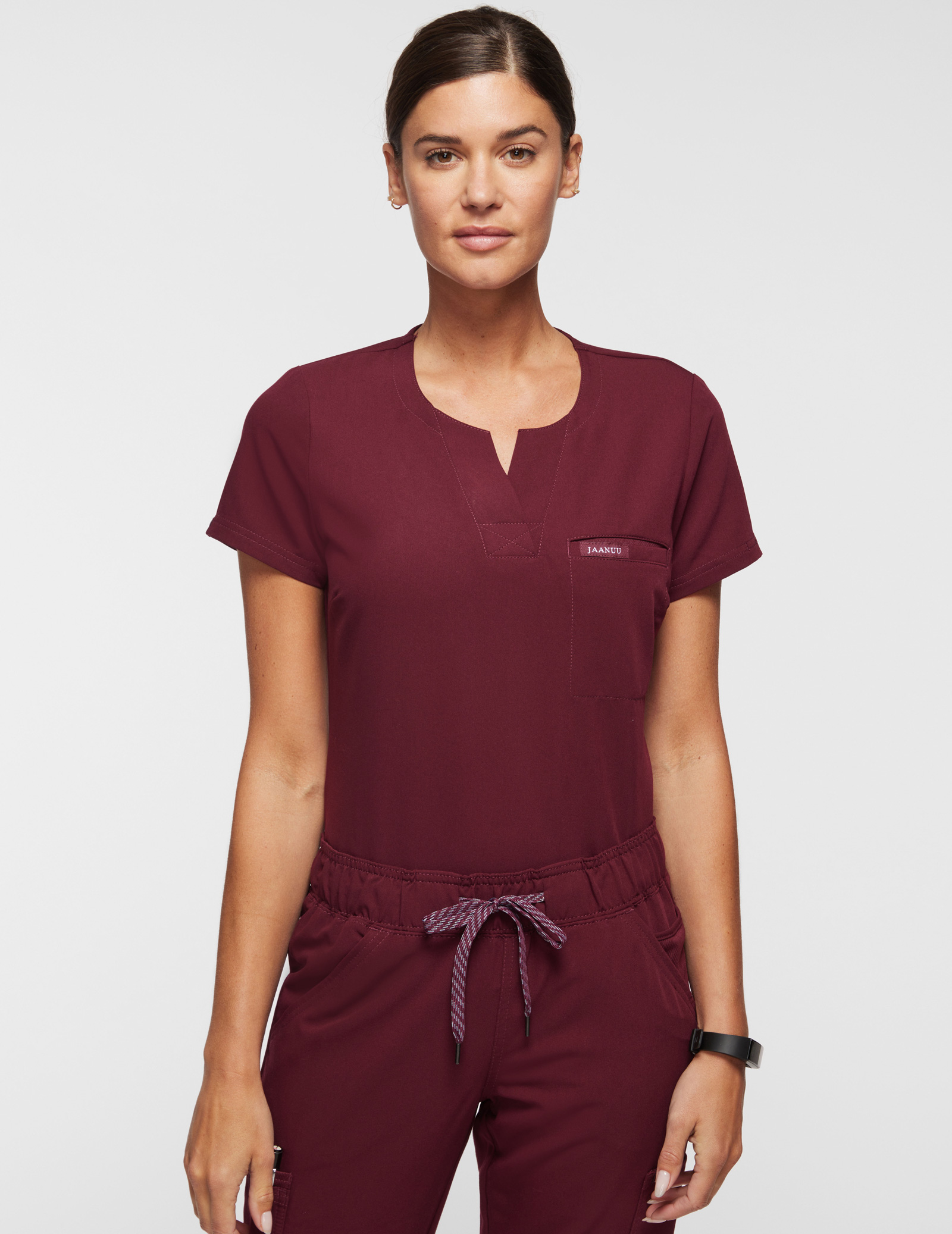 Women's Wine 1-Pocket Tuck-In Scrub Top | Jaanuu