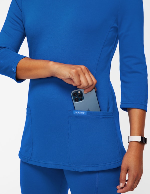 Women's 3/4 Sleeve Medical Scrub Tops Jaanuu