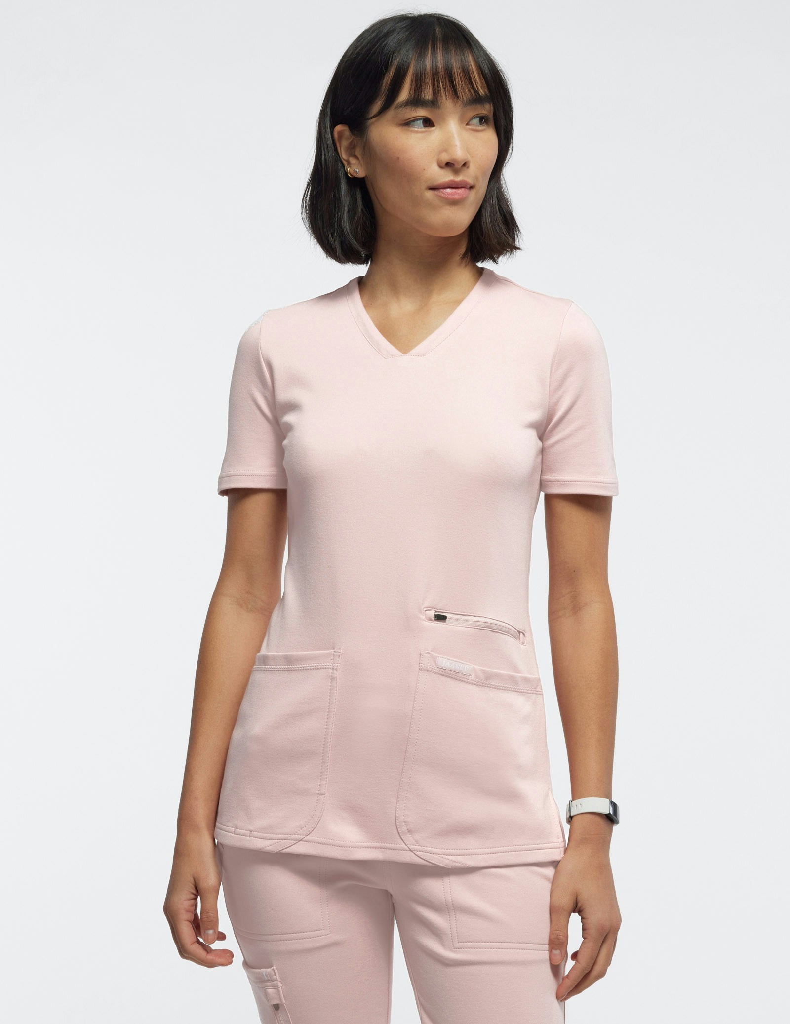 The Women's 14Pocket Scrub Set Blushing Pink Jaanuu